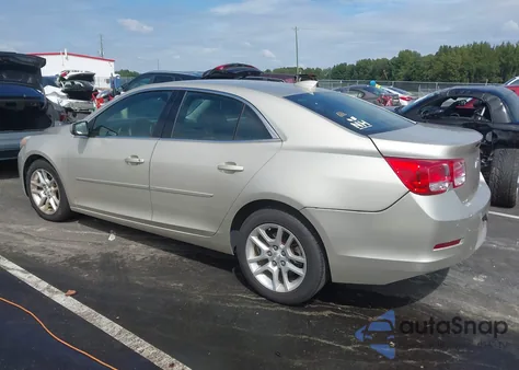 2015 Chevrolet Malibu 1Lt из США, поврежденный, VIN 1G11C5SL8FF312453